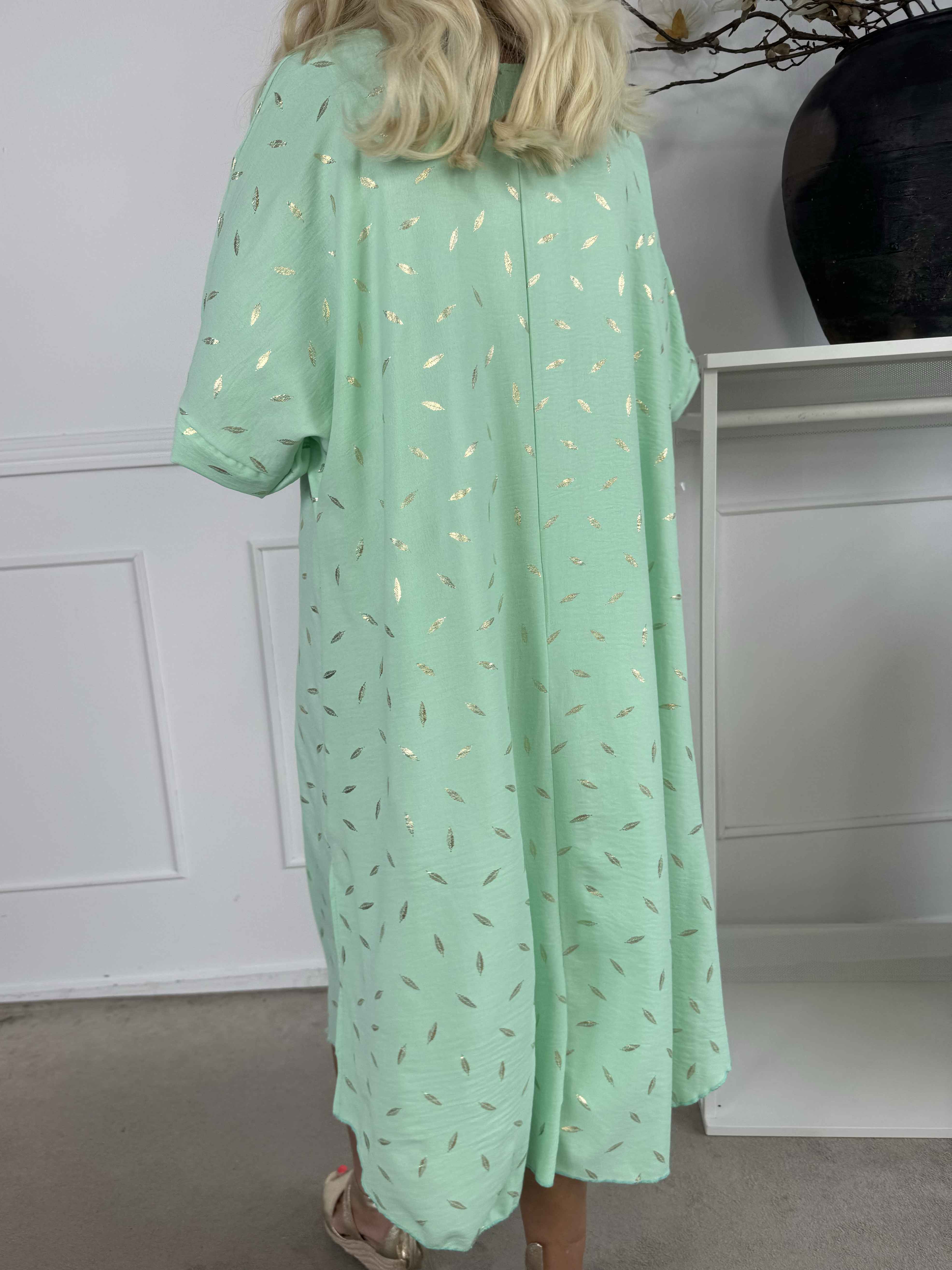 Valentina - Söt klänning med fina guldblad som detaljer